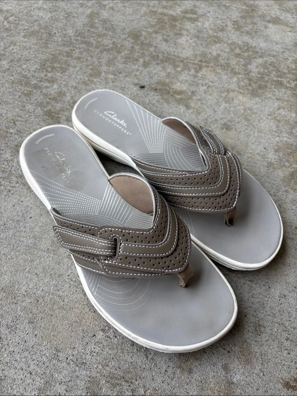 Clarks Greystone Brinkley Perforated Cloudsteppers Sandals